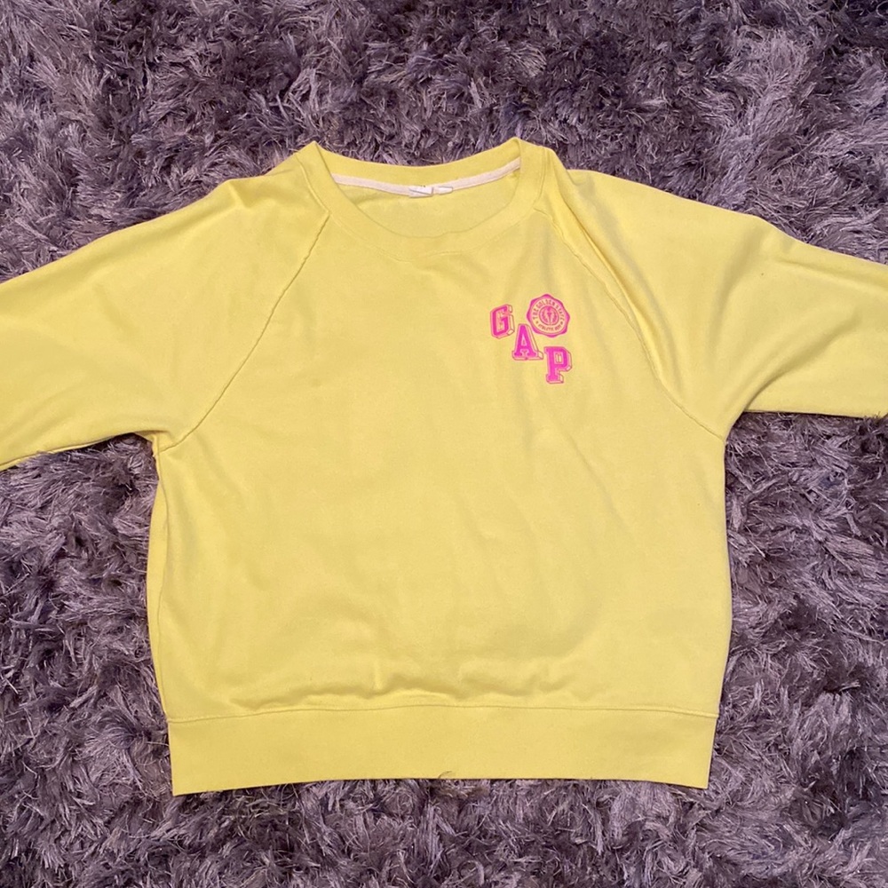 Gap women crew neck